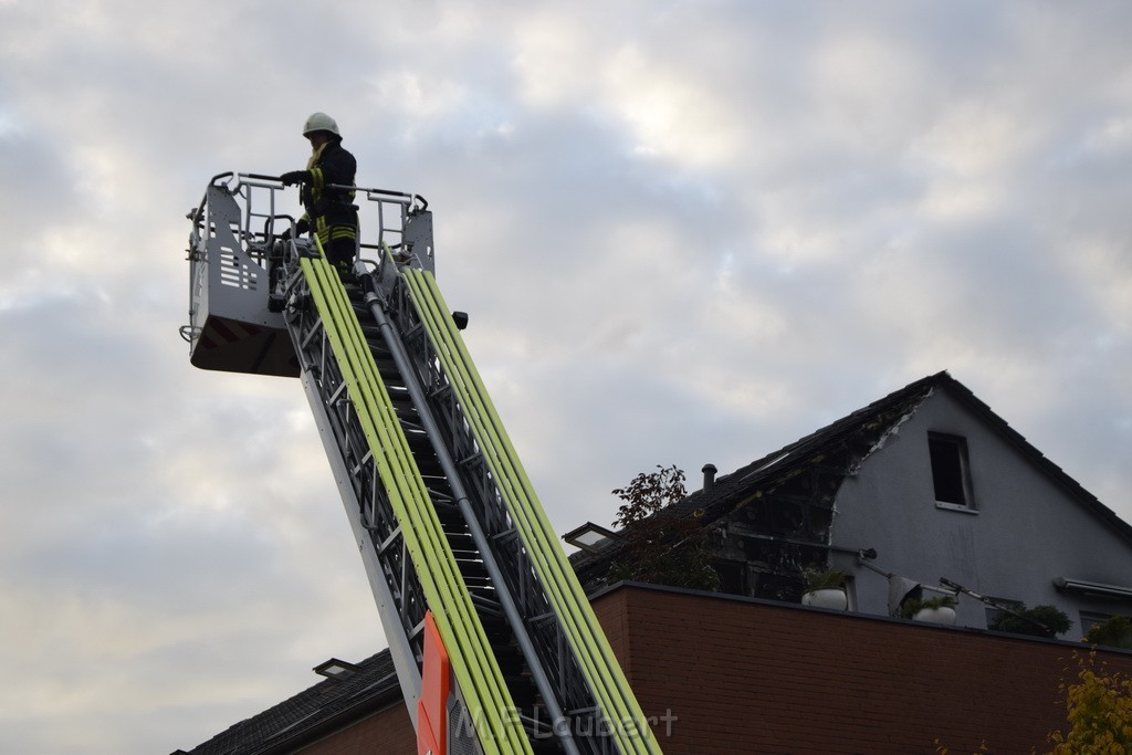 Feuer 2 Y Koeln Suerth Elisabeth Selbertstr P192.JPG - Miklos Laubert